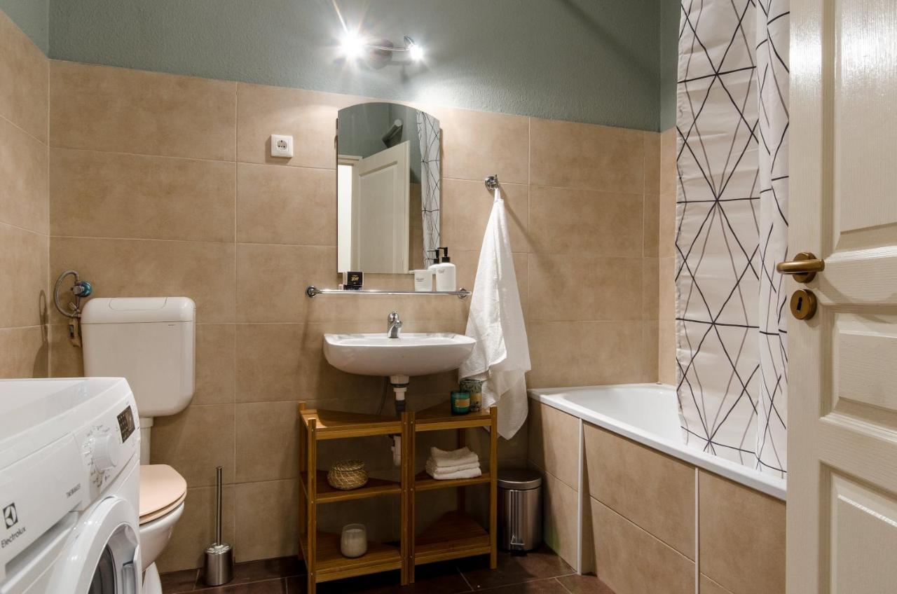 Studio Next To Opera House A26 Budapest Extérieur photo